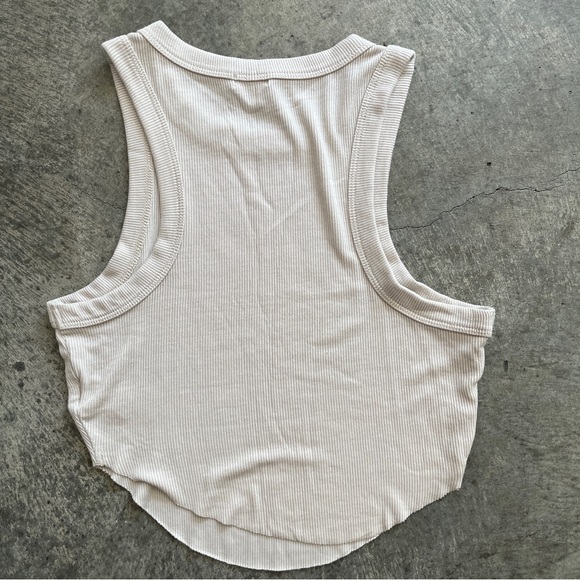 NWOT Garage tank top size small, tan beige sand, never worn, raw bottom edge - Picture 3 of 4